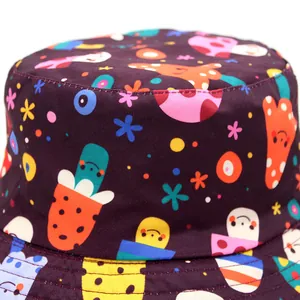 Chapeau bob violet réversible avec motifs de champignons mignons et imprimés floraux