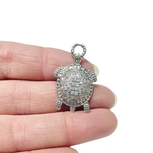 Funkelnder Meeresschildkröte-Anhänger aus Silber mit Zirkonia-Besatz für Halsketten
