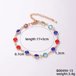 Detail view of colorful glass stone bracelet with dimensions 17+5cm and lobster clasp