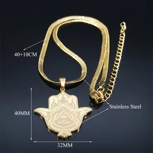 Collier pendentif Main de Fatima en acier doré sur fond noir avec mesures détaillées