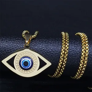 Collar dorado con colgante de Ojo Turco en cadena de caja sobre cuero negro
