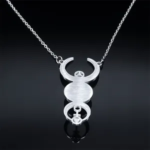 Collier déesse Hécate triple lune en acier inoxydable avec pendentif céleste mystique