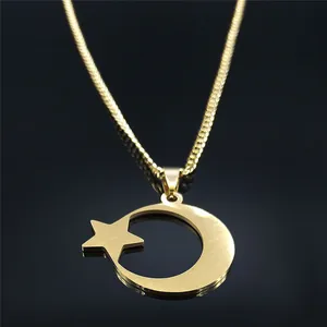 Collar de acero inoxidable dorado con colgante de luna creciente y estrella cepillada