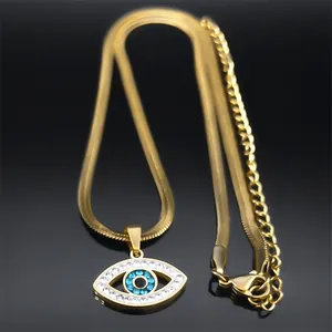Gouden Evil Eye ketting met platte slangenketting en blauwe kristallen hanger