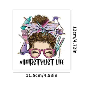 Détail macro de l'autocollant transfert UV pour coiffeur mesurant 12x11,5 cm