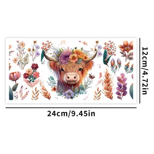Detailansicht des Highland Cow UV-DTF-Aufklebers mit Abmessungen 24 cm x 12 cm