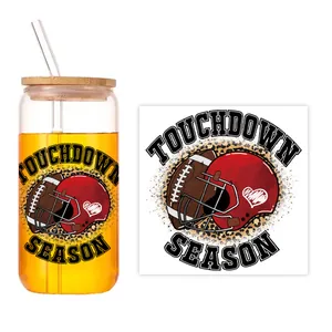 Verre de transfert UV Touchdown Season avec couvercle en bois et paille pour boissons