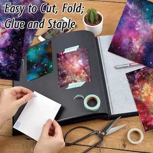 Bastelpapier mit Sternenhimmel-Motiv für kreative Scrapbooking- und DIY-Projekte