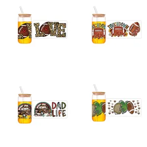 Voetbal thema 16oz glazen beker stickers met luipaardharten en houten deksels