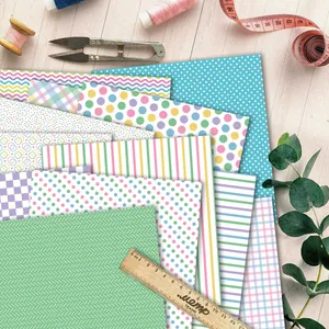 Dettaglio di 12 fogli di carta per scrapbooking pasquale con motivi floreali e géo