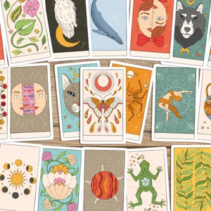 60 positive Affirmations-Tarotkarten mit handgezeichneten botanischen und Tier-Motiven