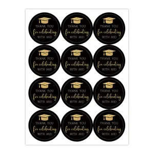 Zwarte en gouden afstudeerstickers voor cadeauzakjes en feestelijke sluitzegels decor