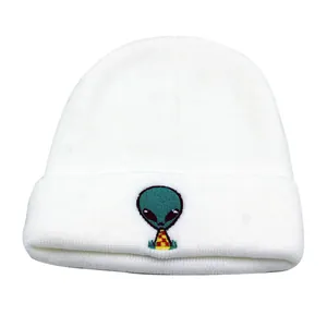Bonnet blanc en maille avec broderie alien verte, bonnet d'hiver chaud pour adultes