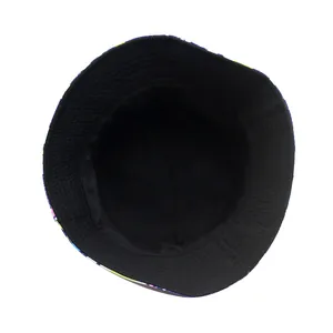 Chapeau bob réversible avec intérieur noir et imprimé coloré pour hommes et femmes