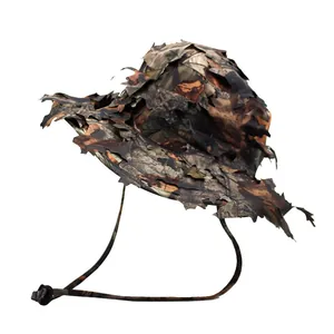 Détail du chapeau de camouflage tactique à feuilles 3D avec mentonnière réglable et boucle