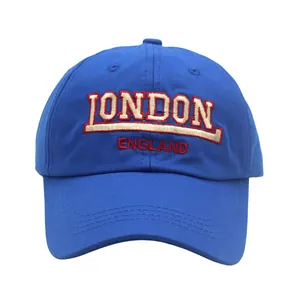 Casquette de baseball classique en coton bleu avec broderie London England sur blanc