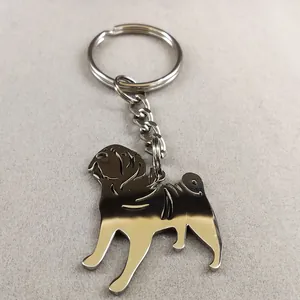 Gepolijste roestvrijstalen sleutelhanger met een hanger van een mopshond silhouet