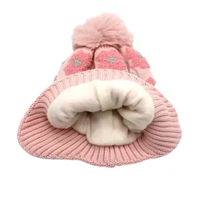 Bonnet tricoté rose pour filles avec motifs floraux et doublure polaire chaude