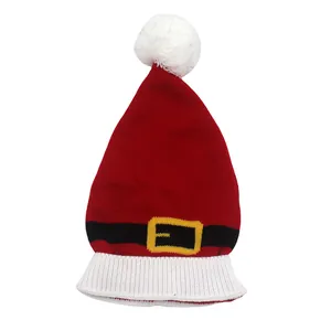 Bonnet de Noël rouge tricoté avec motif de ceinture et pompon blanc doux