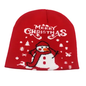 Bonnet de Noël rouge tricoté avec motif de bonhomme de neige et texte Merry Christmas