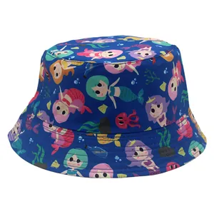 Chapeau bob enfant bleu marine avec imprimés de sirènes et motifs marins pour la protection solaire