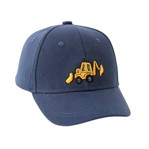Cappellino da bambino blu scuro con ricamo di escavatore giallo in tessuto di cotone