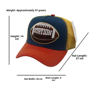 Dettaglio del cappellino trucker rugby retro con dimensioni 27x20x14cm e peso di 97g