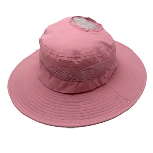 Chapeau de soleil rose à large bord pour femme avec maille respirante et trou pour queue de cheval