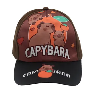 Gorra de béisbol Capybara para niños con corona marrón y visera negra con estampados