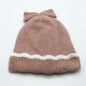 Bonnet en tricot chaud pour enfants avec nœud et doublure polaire épaisse en vieux rose