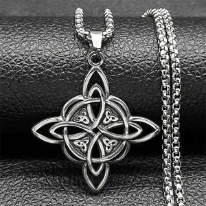 Vintage Edelstahl Keltenknoten Anhänger mit Triquetra-Symbolen an einer feinen Boxkette