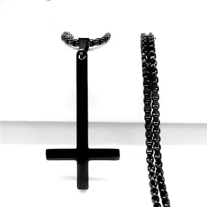 Collier gothique noir en acier inoxydable avec pendentif croix inversée et chaîne box