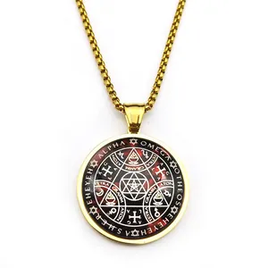 Collier vintage en acier titane doré avec pendentif amulette occulte sur chaîne box