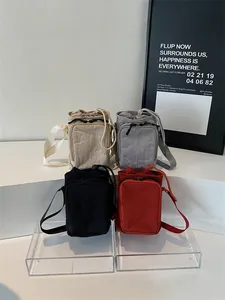 Wasserdichte Nylon-Umhängetasche für Trinkflasche und Handy für Yoga und Sport