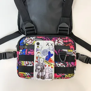 Tactical Streetwear Brusttasche mit Camouflage-Muster und Nylon-Gurten mit Taschen