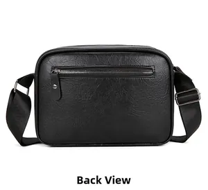 Vista posteriore della borsa a tracolla in pelle nera con tasca con zip e cinturino