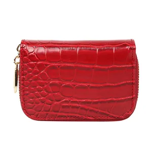 Porte-cartes chic en similicuir rouge avec motif crocodile et fermeture éclair dorée