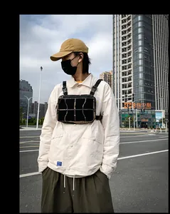 Sac de poitrine tactique street style avec motif camouflage et boucles réglables