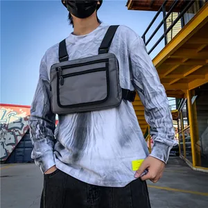 Sac de Poitrine Tactique Homme en Tissu Oxford Techwear Sac Réglable Streetwear Hip Hop Gilet Utilitaire Plein Air