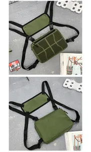 Vue détaillée du sac de poitrine tactique vert olive avec sangles et boucles réglables