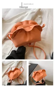 Vues détaillées d'un sac nuage plissé orange tendance avec volants souples et fine bandoulière
