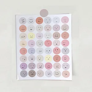 Feuille de 48 autocollants ronds emoji couleurs Morandi avec des visages minimalistes