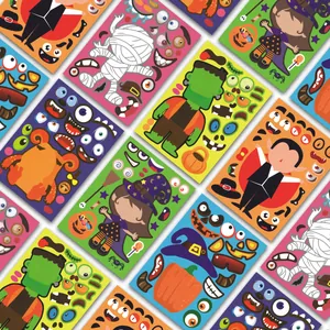 Detail von DIY-Halloween-Aufklebern mit Vampiren, Mumien und bunten Monstern