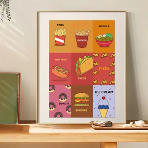 Set retro posters met 9 fastfood illustraties in een minimalistische houten lijst
