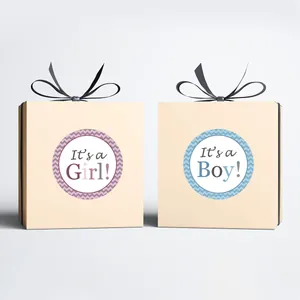 Boîtes cadeaux baby shower avec autocollants It's a Boy et It's a Girl et nœuds noirs