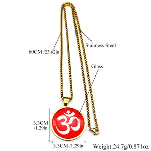 Collier en acier doré avec pendentif Om rouge et dimensions pour bijoux homme
