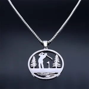 Collier de golf en acier inoxydable argenté avec pendentif ajouré sur fond noir