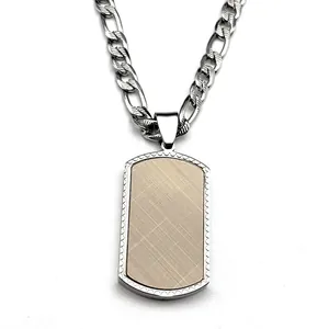 Collier pour hommes en acier titane avec pendentif rectangulaire et chaîne Figaro