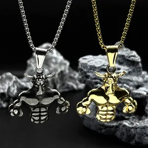Collana con ciondolo uomo muscoloso testa di toro per uomo in acciaio inox oro e argento