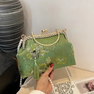 Sac Coquille Brodé de Style Chinois Vintage Avec Chaîne de Künstliche Perles Strass Gland Fermoir Clip Sac à Main de Soirée Femme